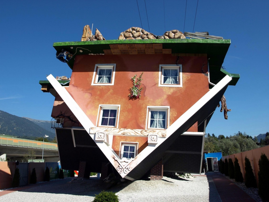 house is upside down, sightseeing, tyrol